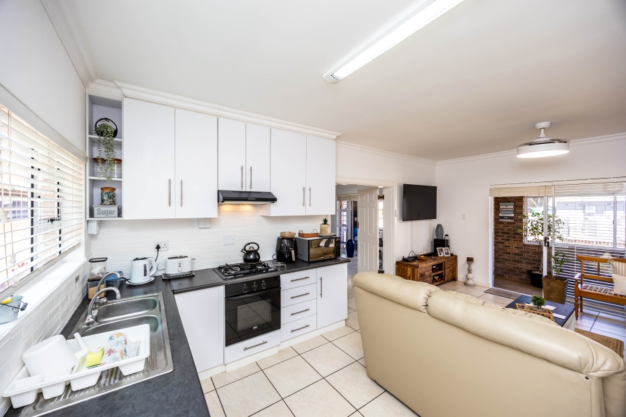 4 Bedroom Property for Sale in Cosy Corner Eastern Cape